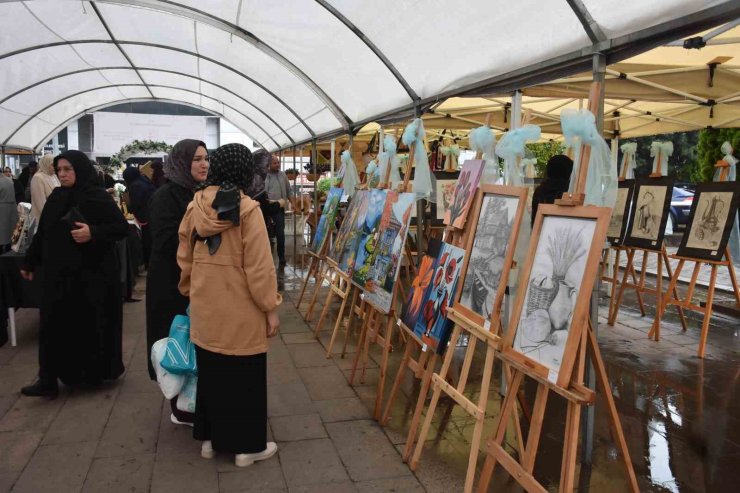 Kadınların başarı hikayesi sergiye dönüştü