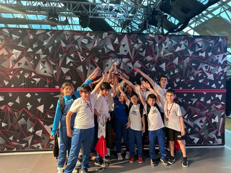 Hado Akademi, Junior Cup’ta Türkiye Şampiyonu oldu