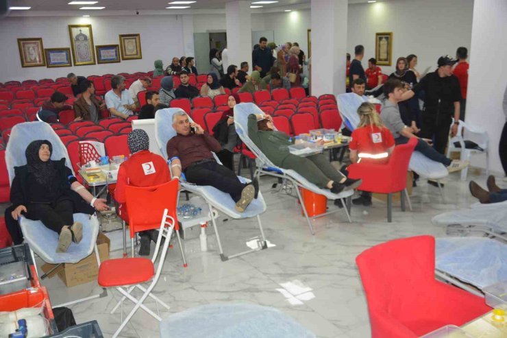 Ordu’da öğrenciler 127 ünite kan topladı
