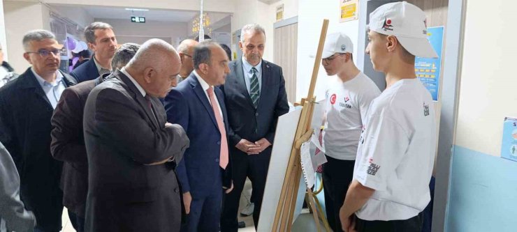 Proje okulundan büyük başarı: 18 proje kabul edildi