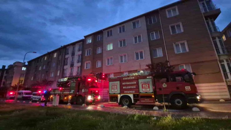 Aspiratör kaynaklı çıkan yangına itfaiye müdahale etti