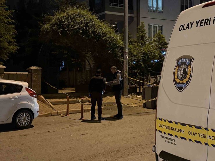 Darp edilen kadını kurtarmaya çalışan kardeşler bıçaklandı: 2 yaralı
