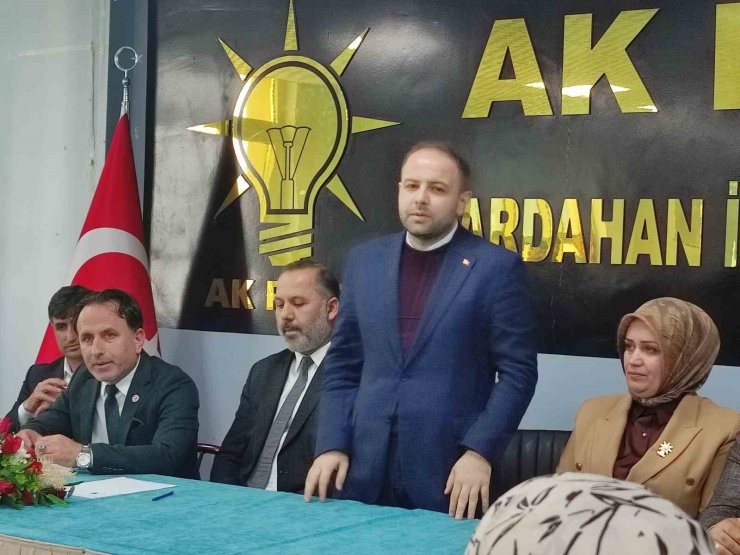 AK Parti’de partililer bayramlaştı