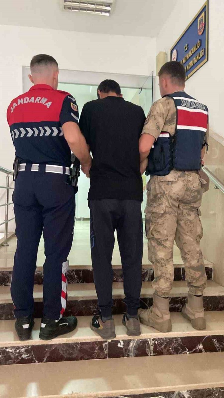 Şanlıurfa’da kesinleşmiş hapis cezası bulunan 2 hükümlü yakalandı
