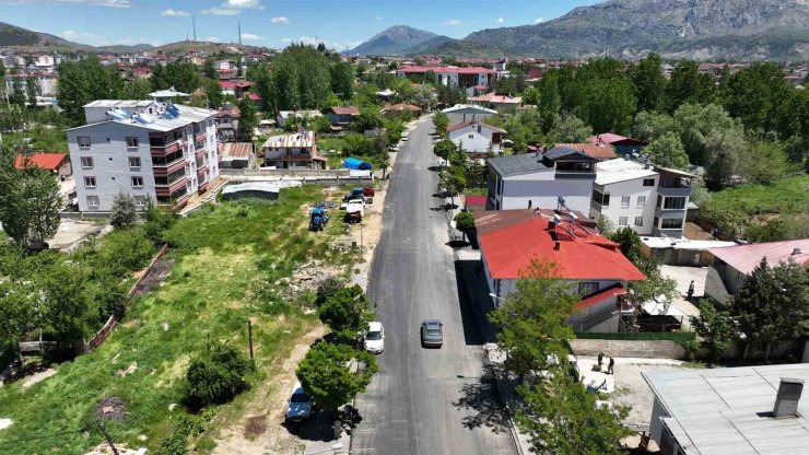 Göksun’da Atatürk ve Yunus Emre Caddeleri yenilendi