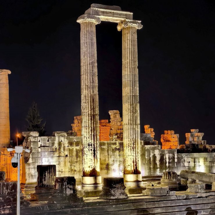 Didim Apollon Tapınağı, gece de ziyaret edilebilecek