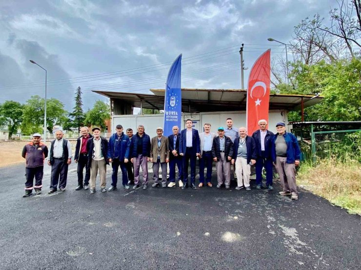 Bursa Büyükşehir Belediyesi’nden üreticiye kaba yem desteği