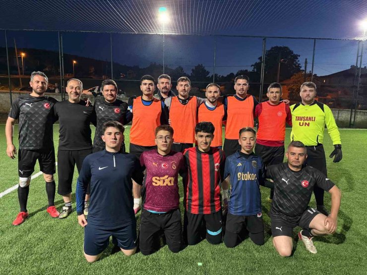 Tavşanlı’da geleneksel turnuvanın şampiyonu Derbent oldu