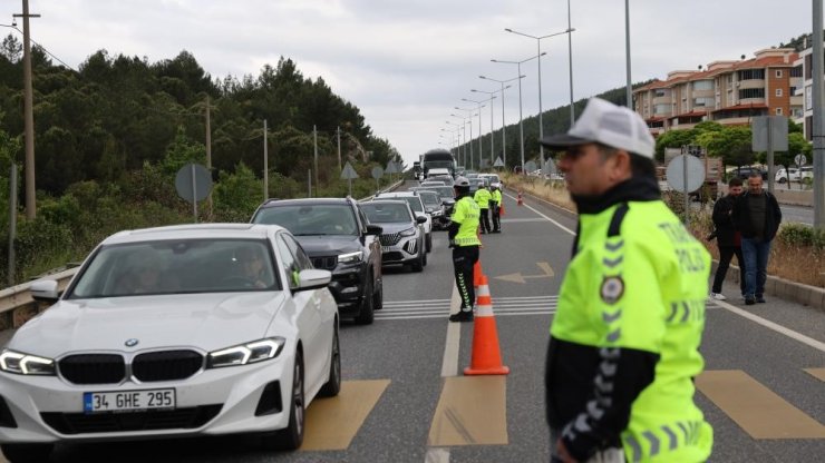 Muğla’da 9 günlük Bayram mesaisinde 37 bin araç kontrol edildi