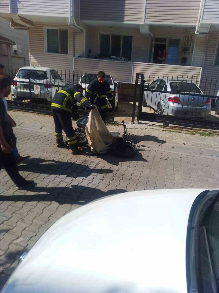 Lüleburgaz’da seyir halindeki elektrikli bisikletin pili patladı, sürücü yaralandı