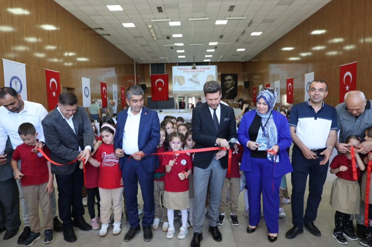Tavas Kitap Fuarında 39 yazar ve şair okurlarıyla buluşuyor