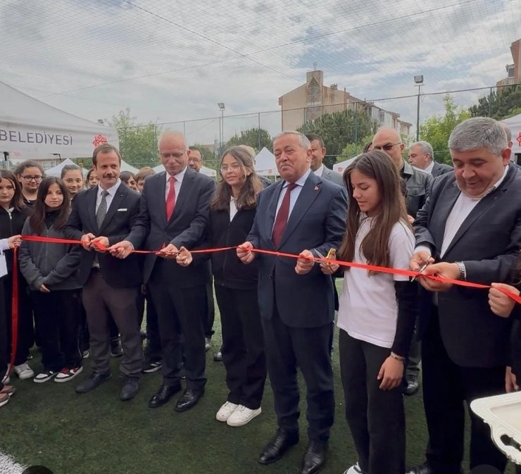 Balıkesir’de ortaokul öğrencileri Tülütabaklar’ı araştırdı