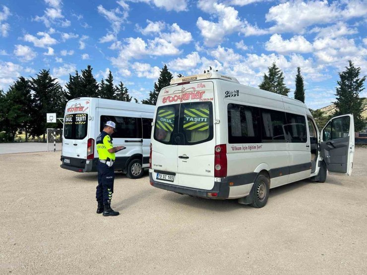 Kilis’te okul servislerine jandarma denetimi