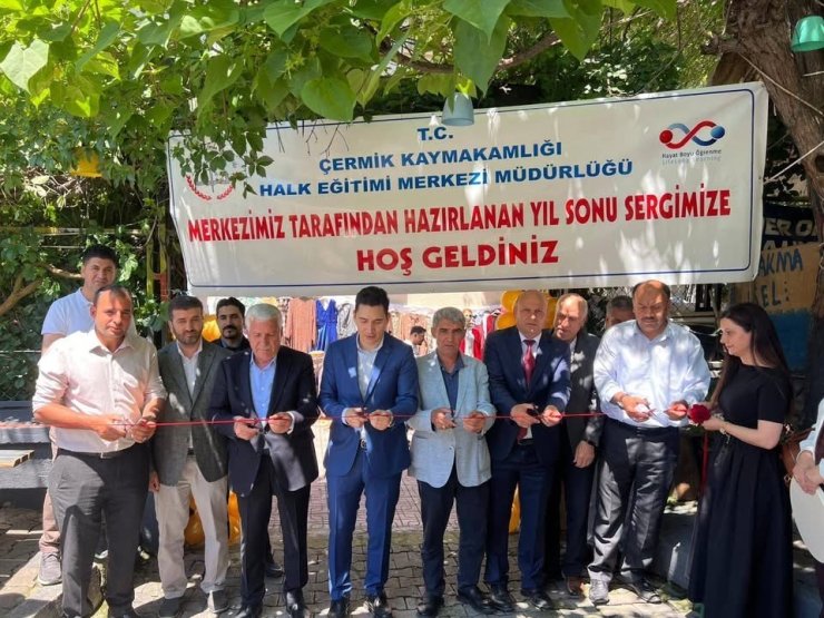 Çermik’te kadınların el emeği sergisi açıldı