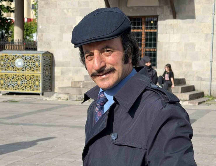 Televizyonda gördü, hayatı değişti: Erzurumlu Hikmet Gündüz’ün yarım asırlık Orhan Gencebay sevdası