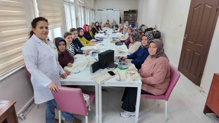 Unutulmaya yüz tutmuş el sanatları KAYMEK’te yeniden hayat buluyor