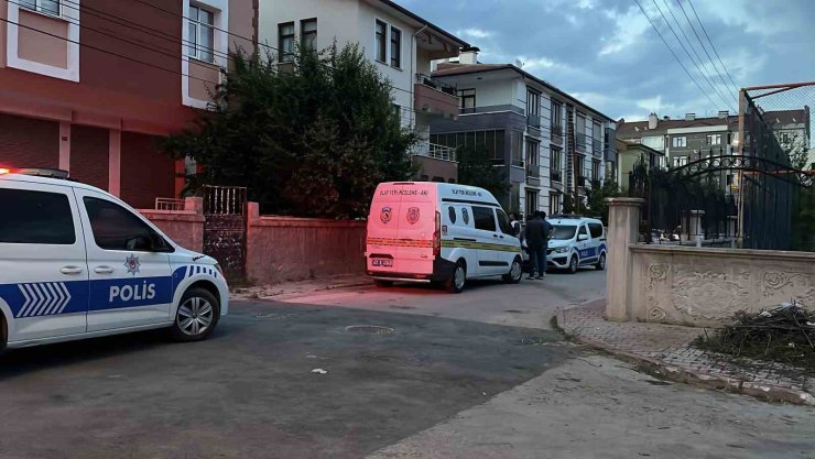 Kocası tarafından bıçaklanan kadın ağır yaralandı