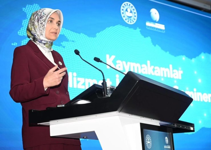 İçişleri Bakan Yardımcısı Kübra Güran Yiğitbaşı, kaymakamlarla buluştu