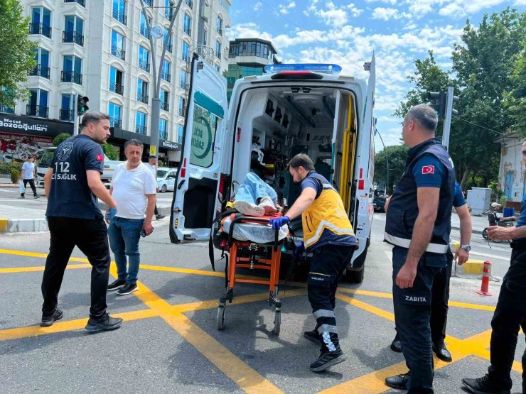 Batman’da motosiklet yayaya çarptı: 2 yaralı