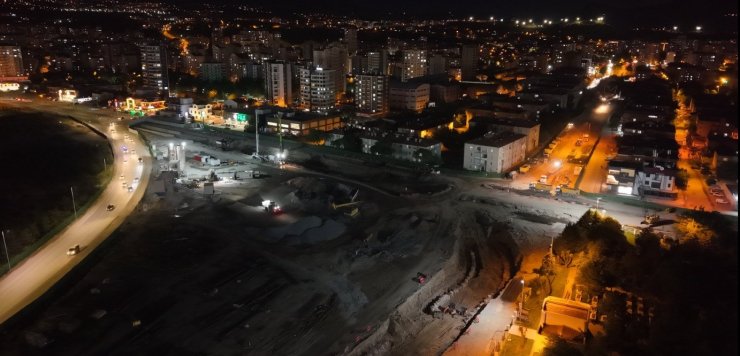 Kartal Katlı Kavşağı’nda çalışmalar aralıksız sürüyor