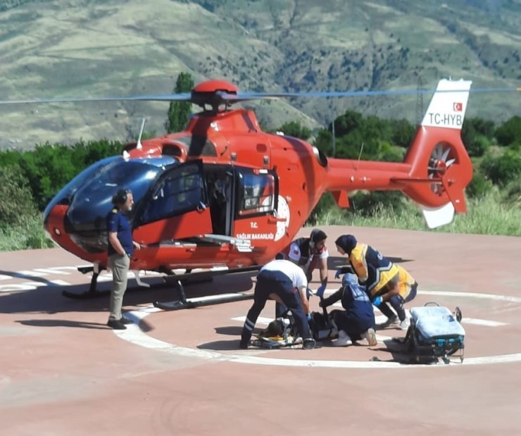 Malatya’da yaralanan vatandaş hava ambulansıyla hastaneye sevk edildi