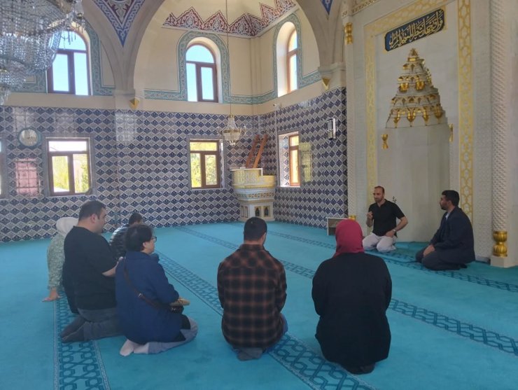 Bayburt’ta ‘Engelsiz Cami, Engelsiz İbadet’ buluşmaları sürüyor