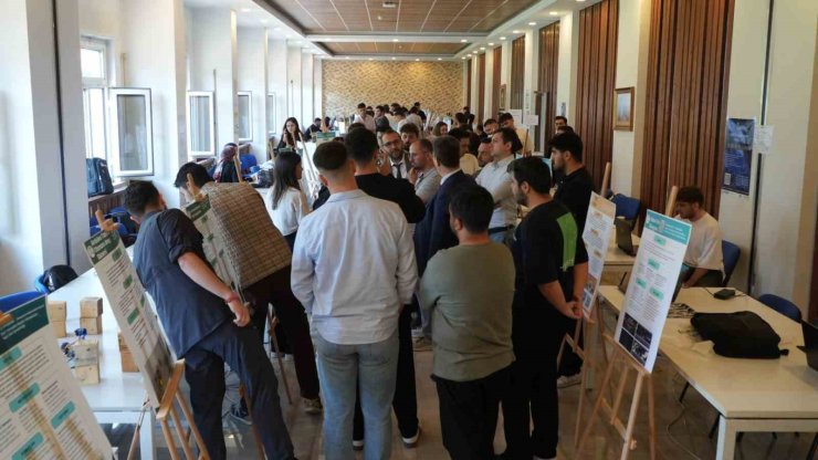 KBÜ Bilişim Teknolojileri MYO’da bitirme projeleri tanıtıldı
