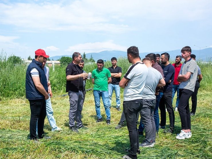 Genç çiftçi akademisinde eğitim saati