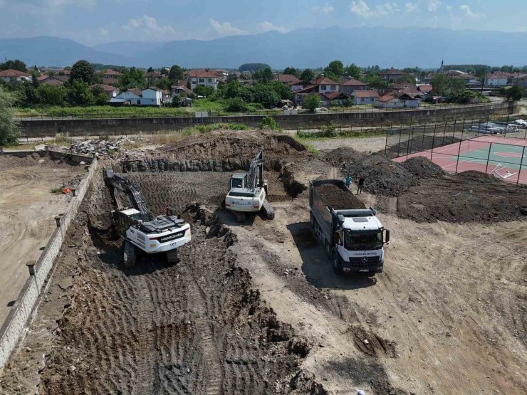 19 Mayıs’ta temel kazıları başladı