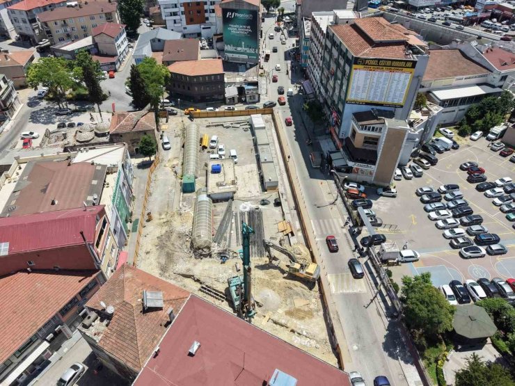 Gebze’de tarihi hamamı gün yüzüne çıkaracak tam otomatik otopark projesi yükseliyor