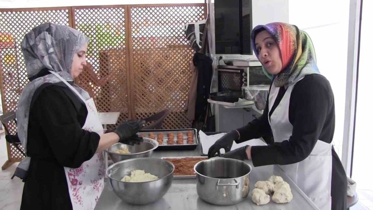 Siirt’te bir ilk: Çölyak hastaları artık gönül rahatlığıyla yemek yiyebiliyor