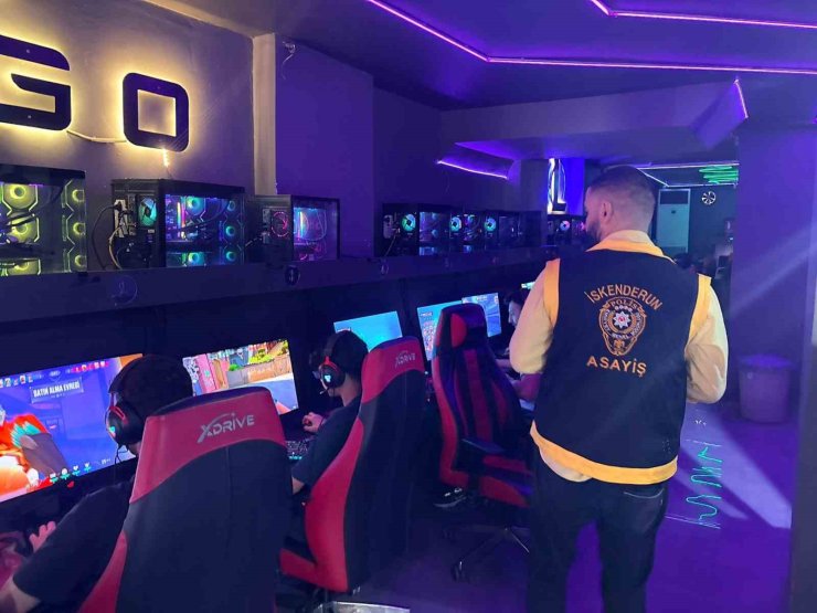 İskenderun’da internet kafe ve oyun salonları denetlendi