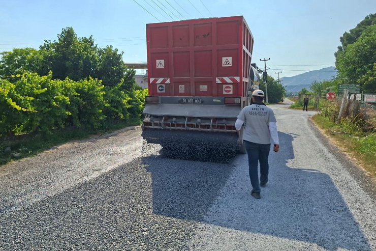 Efeler’de asfaltlama çalışmaları hız kazandı