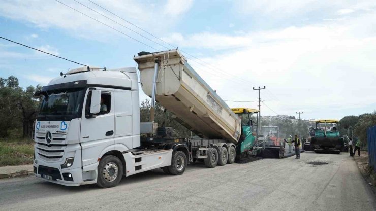 Balıkesir’in dört bir yanında yollara Büyükşehir dokunuşu