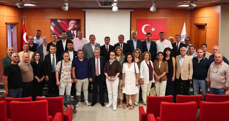 Başkan Aras sektör temsilcileriyle bir araya geldi