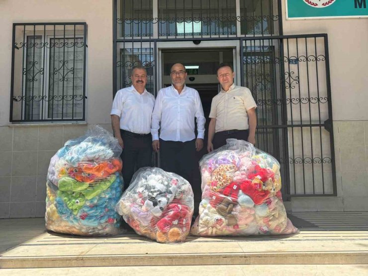Turgutlulu iş insanından öğrencilere anlamlı destek