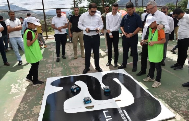 Sason’da robot ve teknoloji sergisi açıldı