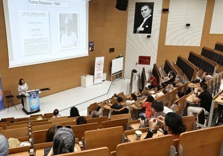 ERÜ’de, ‘Beyin Ölümü Tanısı ve Donör Bakımında Güncel Yaklaşımlar Sempozyumu’ düzenlendi