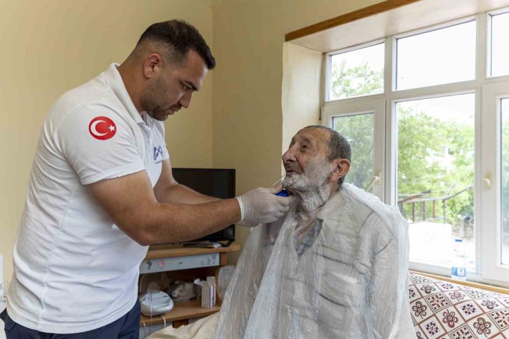 Mersin’de evde sağlık hizmetiyle hayatlar kolaylaşıyor
