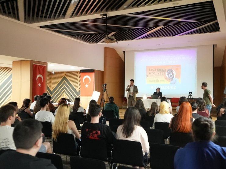 Büyükşehir Kısa Film Atölyesi’nde eğitimler başladı
