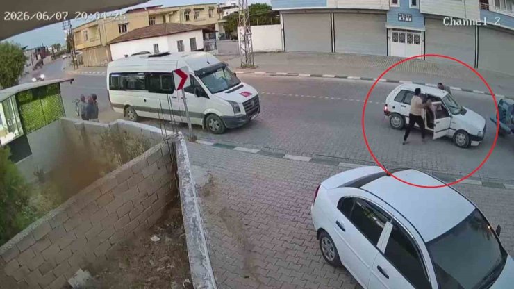 Yolunu traktörle kesen kuzenlerinden demir sopalı meydan dayağı yiyen kuyumcunun dişleri kırıldı