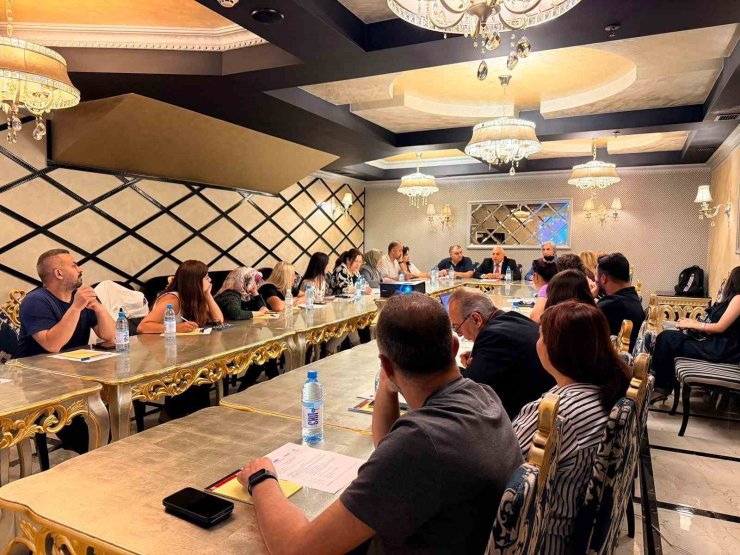 Kars Turizmciler Derneği Erivan’da temaslarda bulundu