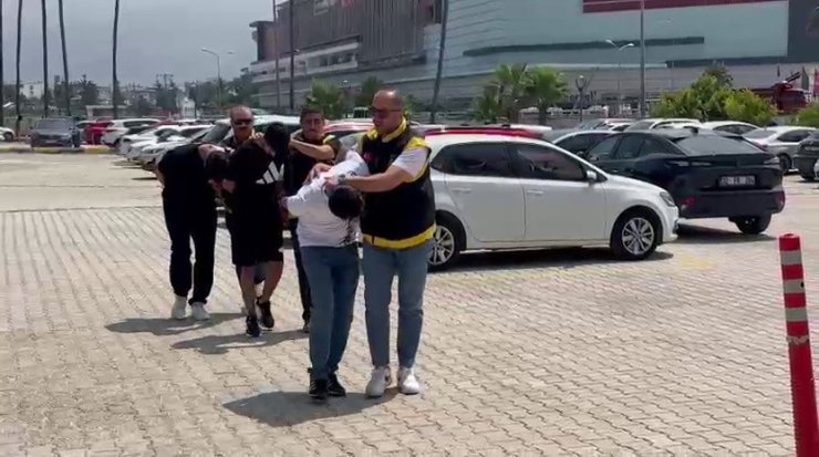 İskenderun’da evinde silah yakalanan şahıs tutuklandı
