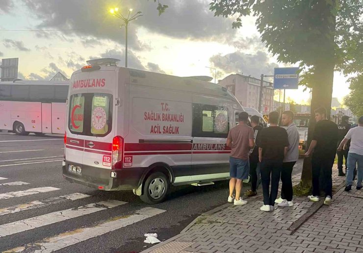 Motosikletin çarptığı yaya hayatını kaybetti