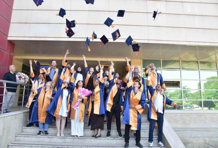Su Ürünleri Fakültesi mezunlarını geleceğe uğurladı