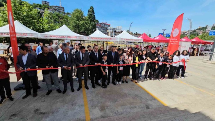 Zonguldak’ta TÜBİTAK Bilim Fuarları Festivali kapılarını açtı