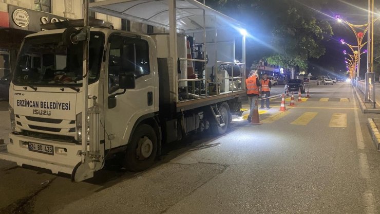 Erzincan’da yaya geçitleri yenileniyor