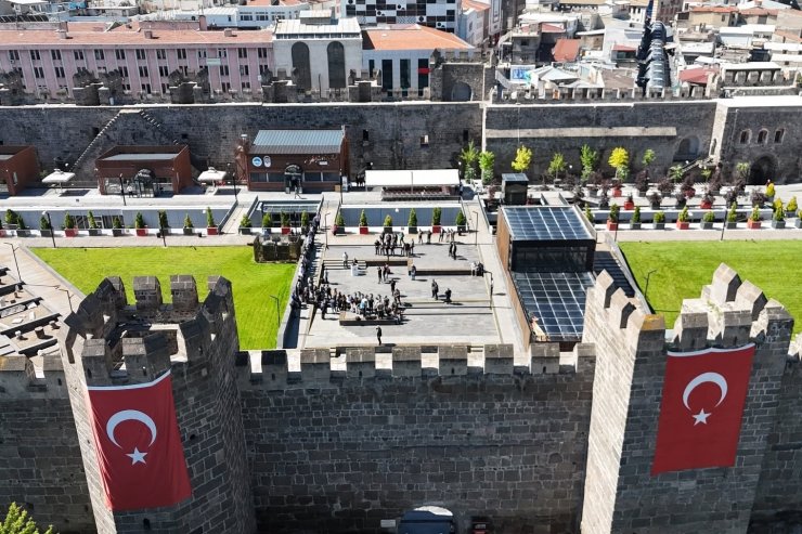 Kayseri tatlarının yeni adresi ‘Mülhem Kayseri Mutfağı’ açıldı