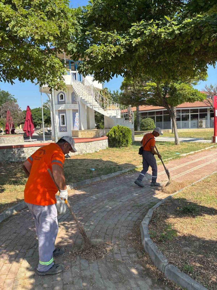 Başkan Zencirci sözünü tuttu işçiler ikramiyelerini aldı