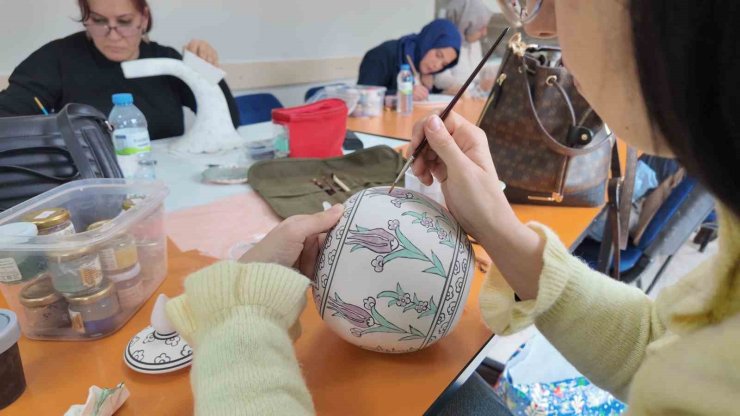 KAYMEK’ten Türk Dünyası Kültür Başkenti vizyonuna güçlü katkı: Çini sanatına yoğun ilgi